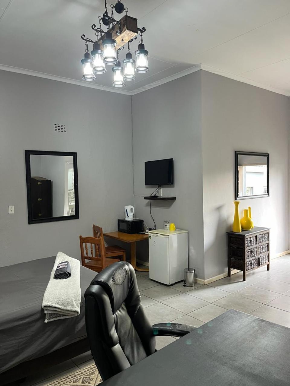 Balfour Lodge Экстерьер фото
