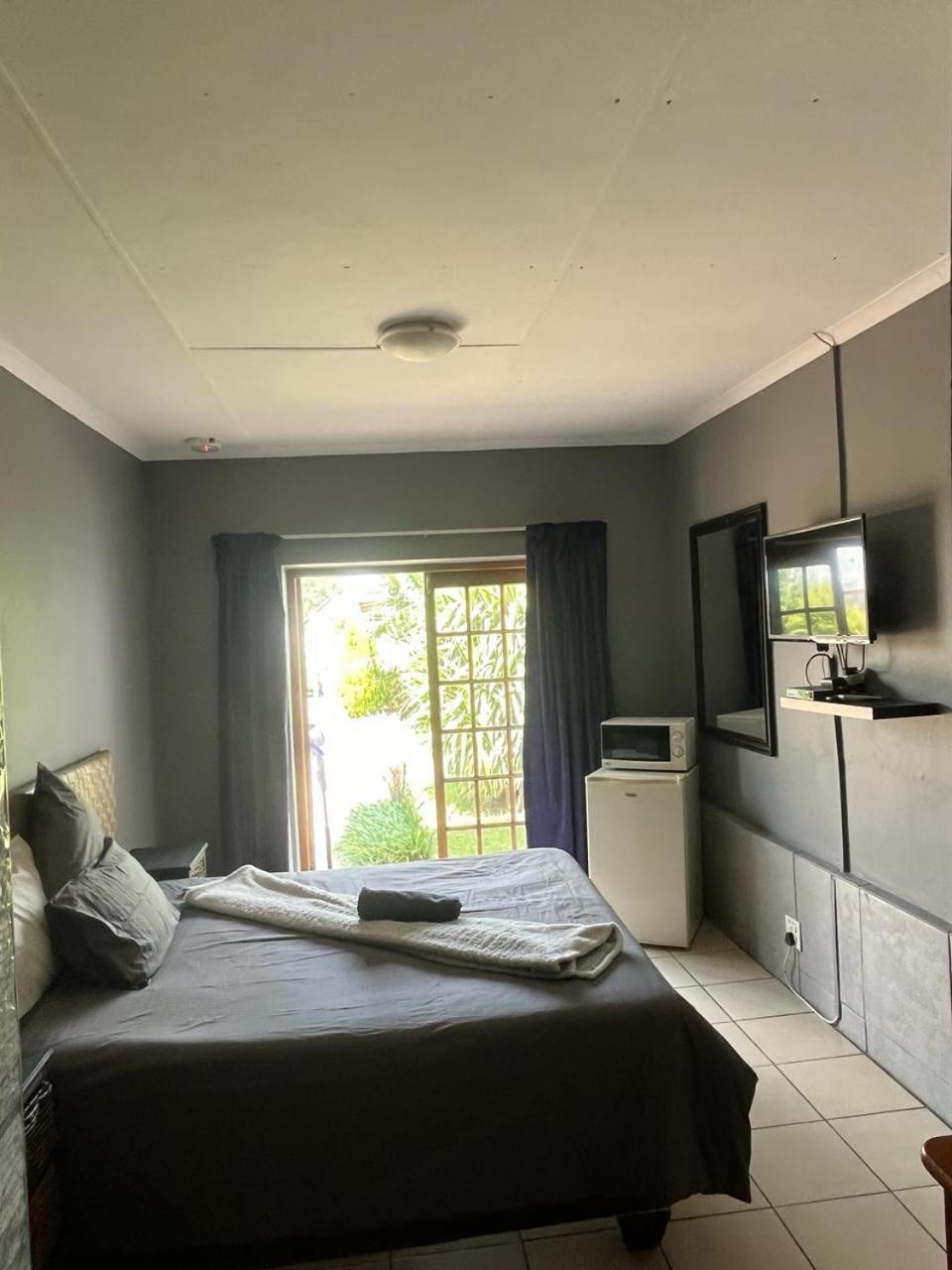 Balfour Lodge Экстерьер фото